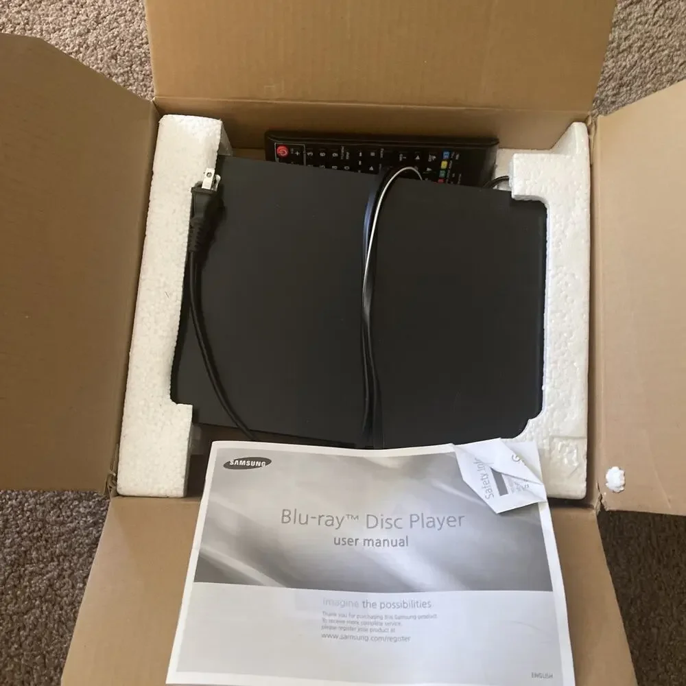 Samsung BD-HM51 Smart Blu-Ray Player WiFi Streaming w/ Remote *Tested/Working*